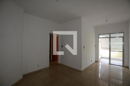 Sala de apartamento à venda com 2 quartos, 68m² em Vaz Lobo, Rio de Janeiro