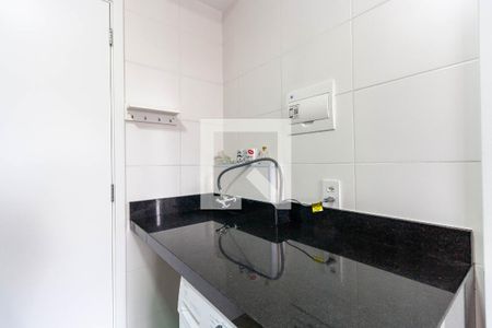 Lavanderia (Torneira) de apartamento para alugar com 1 quarto, 28m² em Vila Ema, São Paulo