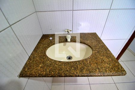 Casa para alugar com 70m², 3 quartos e sem vagaBanheiro