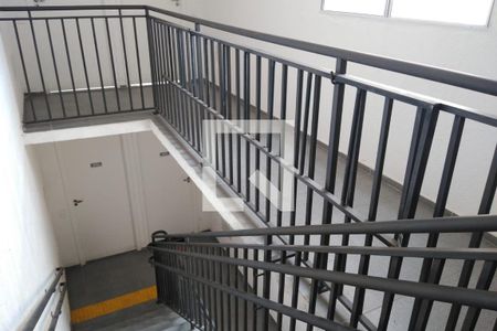 Apartamento para alugar com 42m², 2 quartos e 1 vagaEscada