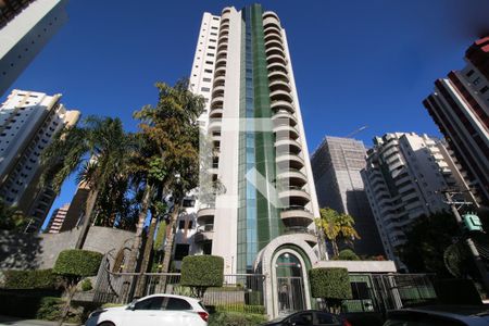 Apartamento à venda com 234m², 3 quartos e 4 vagasFachada