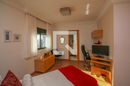 Apartamento à venda com 234m², 3 quartos e 4 vagasSuíte 3