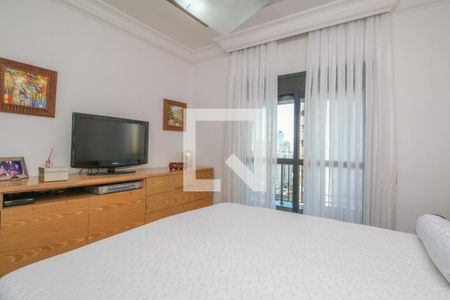 Apartamento à venda com 234m², 3 quartos e 4 vagasSuíte 1