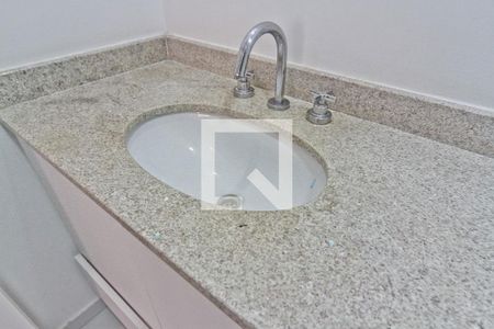 Apartamento para alugar com 70m², 2 quartos e 1 vagaBanheiro da Suíte