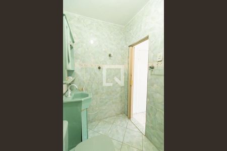 Casa para alugar com 100m², 2 quartos e 1 vagaBanheiro da Suíte