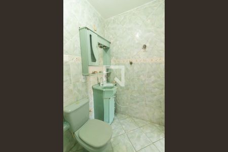 Casa para alugar com 100m², 2 quartos e 1 vagaBanheiro da Suíte