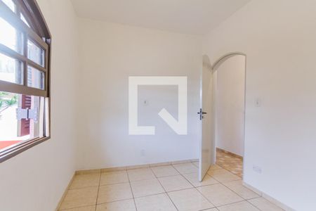 Casa para alugar com 180m², 4 quartos e 1 vaga Casa para alugar com 180m², 4 quartos e 1 vagaQuarto 2