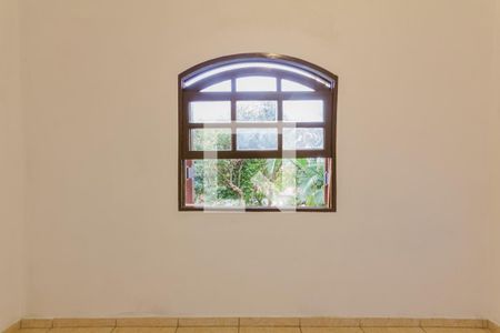 Casa para alugar com 180m², 4 quartos e 1 vaga Casa para alugar com 180m², 4 quartos e 1 vagaQuarto 2