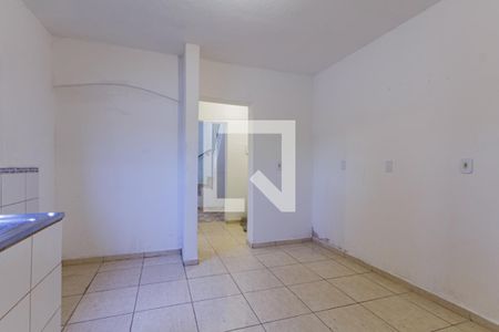 Casa para alugar com 180m², 4 quartos e 1 vaga Casa para alugar com 180m², 4 quartos e 1 vagaCozinha