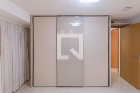 Apartamento para alugar com 160m², 3 quartos e 1 vagaSuíte