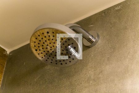 Apartamento à venda com 35m², 1 quarto e sem vagaBanheiro - Chuveiro