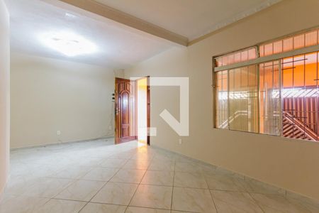 Sala de casa para alugar com 3 quartos, 300m² em Jardim Anchieta, Mauá