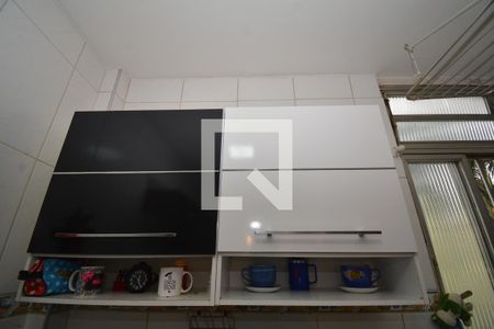 Apartamento para alugar com 50m², 2 quartos e 1 vagaCozinha e Área de Serviço - Armários