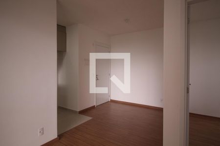Sala de apartamento para alugar com 2 quartos, 43m² em Loteamento City Jaragua, São Paulo