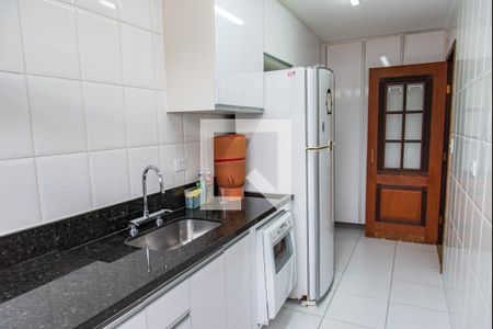 Casa à venda com 200m², 3 quartos e 2 vagasCozinha