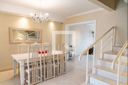 Sala de casa à venda com 3 quartos, 200m² em Aclimação, São Paulo