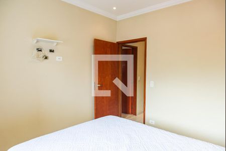 Casa à venda com 200m², 3 quartos e 2 vagasSuíte