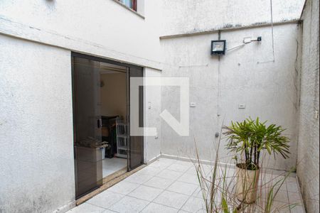 Casa à venda com 200m², 3 quartos e 2 vagasQuintal