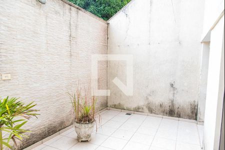 Casa à venda com 200m², 3 quartos e 2 vagasQuintal