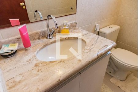 Pia de casa à venda com 3 quartos, 200m² em Aclimação, São Paulo