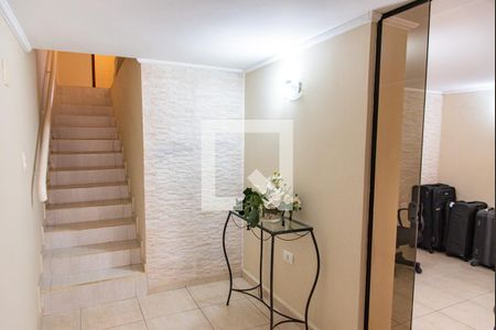 Casa à venda com 200m², 3 quartos e 2 vagasHall