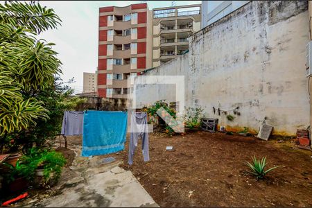 Casa à venda com 130m², 3 quartos e 2 vagasQuintal