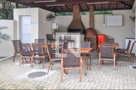 Apartamento para alugar com 55m², 2 quartos e 1 vagaÁrea comum - Churrasqueira