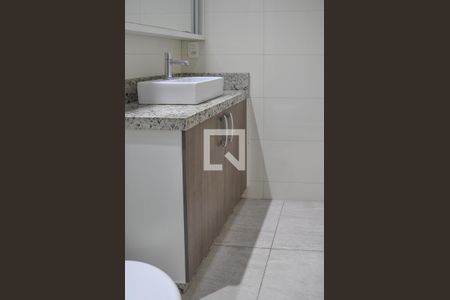 Apartamento para alugar com 55m², 2 quartos e 1 vagaBanheiro 