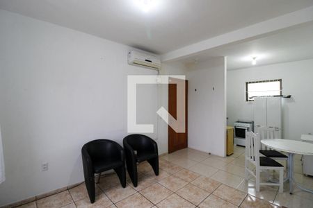Sala/Cozinha de apartamento para alugar com 3 quartos, 75m² em São José, Canoas