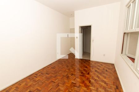 Sala de Apartamento com 2 quartos, 100m² Petrópolis