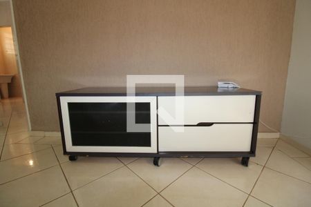 Sala de apartamento à venda com 3 quartos, 76m² em Jardim Flamboyant, Campinas