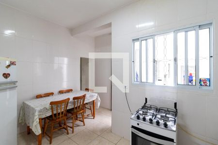 Casa à venda com 200m², 3 quartos e 2 vagasCozinha