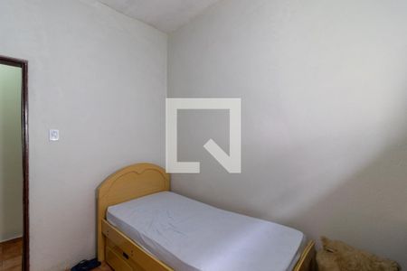 Casa à venda com 200m², 3 quartos e 2 vagasQuarto 2