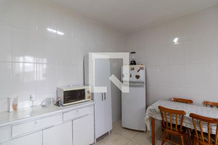 Casa à venda com 200m², 3 quartos e 2 vagasCozinha