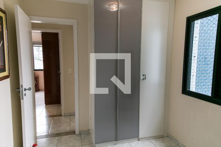 Apartamento para alugar com 73m², 3 quartos e 2 vagas Apartamento para alugar com 73m², 3 quartos e 2 vagasQuarto 2