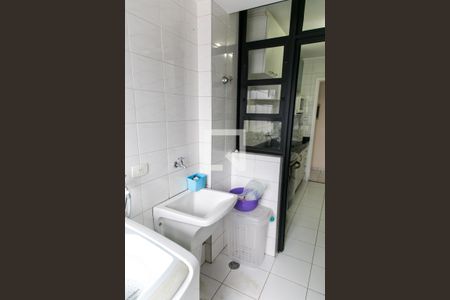 Apartamento para alugar com 73m², 3 quartos e 2 vagas Apartamento para alugar com 73m², 3 quartos e 2 vagasÁrea de Serviço
