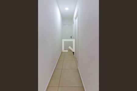 Corredor de apartamento à venda com 2 quartos, 39m² em Cidade Antônio Estêvão de Carvalho, São Paulo