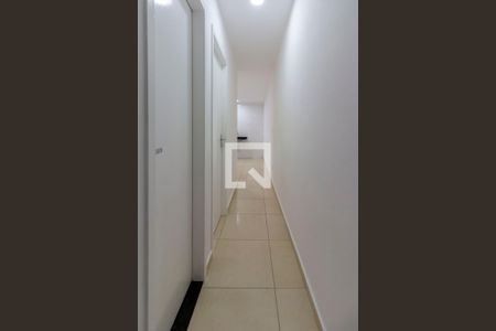 Corredor de apartamento à venda com 2 quartos, 39m² em Cidade Antônio Estêvão de Carvalho, São Paulo