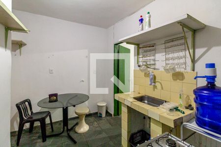 Sala de kitnet/studio para alugar com 1 quarto, 35m² em Liberdade, São Paulo