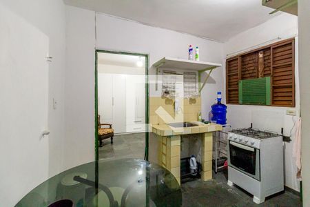 Sala de kitnet/studio para alugar com 1 quarto, 35m² em Liberdade, São Paulo