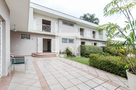 Casa para alugar com 450m², 6 quartos e 6 vagasQuintal