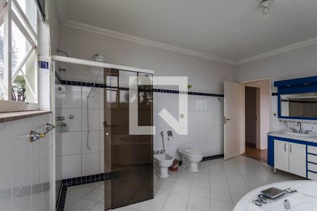 Casa para alugar com 450m², 6 quartos e 6 vagasBanheiro