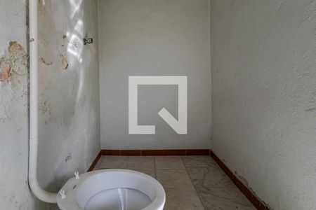 Casa para alugar com 450m², 6 quartos e 6 vagasBanheiro - Edícula