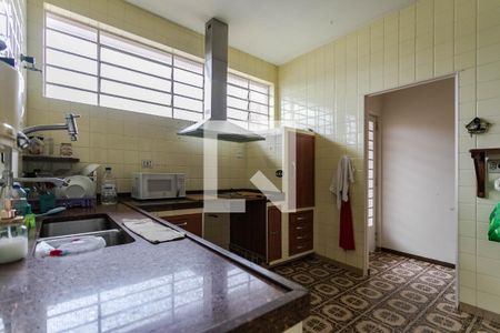 Casa para alugar com 450m², 6 quartos e 6 vagasCozinha