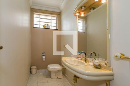 Lavabo de casa para alugar com 6 quartos, 450m² em Vila Oliveira, Mogi das Cruzes