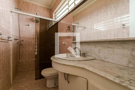 Casa para alugar com 450m², 6 quartos e 6 vagasBanheiro - Quarto 6 - Suíte