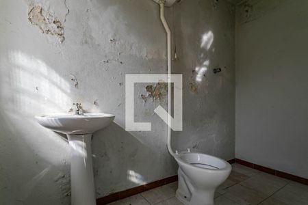 Casa para alugar com 450m², 6 quartos e 6 vagasBanheiro - Edícula