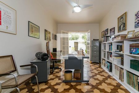 Casa para alugar com 450m², 6 quartos e 6 vagasEscritório