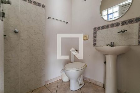 Casa para alugar com 450m², 6 quartos e 6 vagasBanheiro Externo