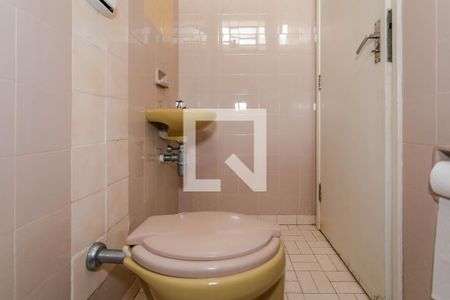 Casa para alugar com 450m², 6 quartos e 6 vagasBanheiro - Quarto de Serviço - Suíte